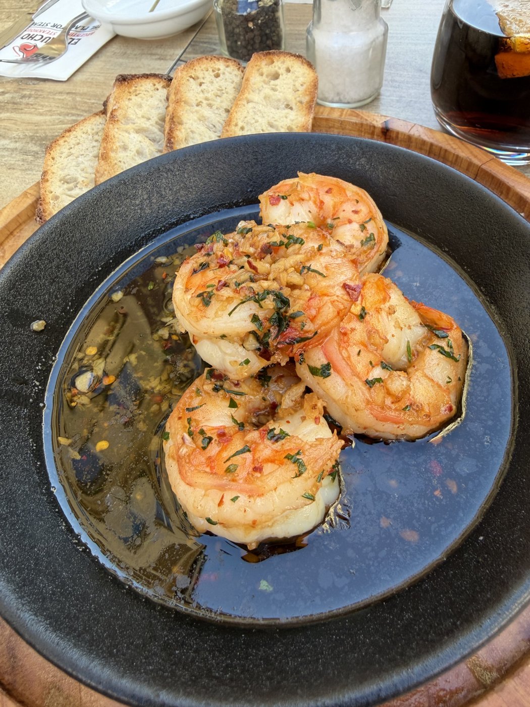 Seared shrimp, plated